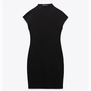 ZARA,SHORT STRETCH KNIT DRESS, SIZE SMALL.